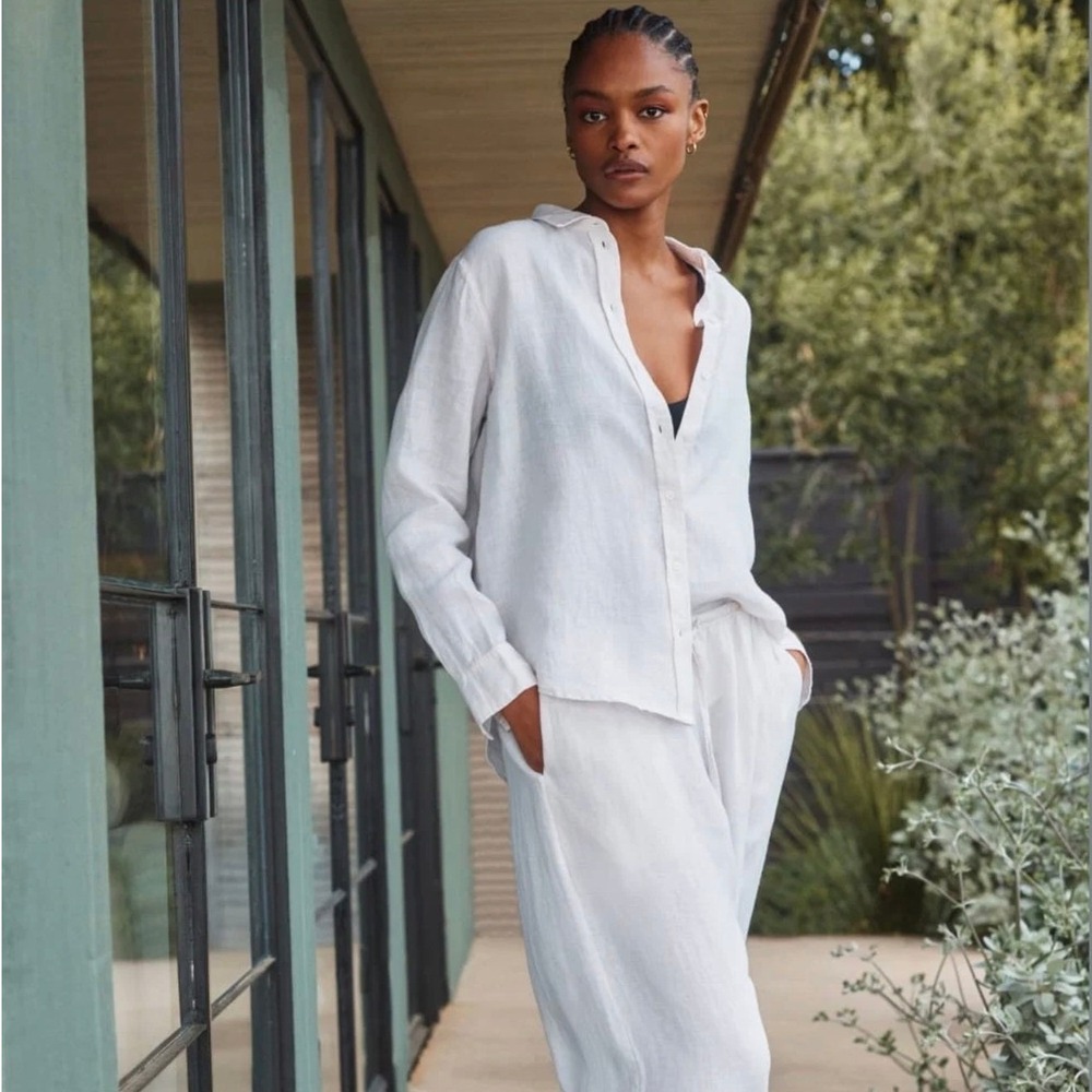 Everlane The Must-Have Shirt in Linen White Button Down Long Sleeve Size 4 NEW